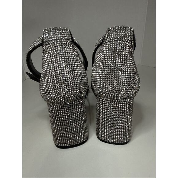 Gianni Bini Ronilynn Bling Jewel Embellished Ankle Strap Block Heel Sandals 6.5 - Picture 3 of 11